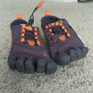 Vibram Five Fingers Trek Ascent Toe Shoes